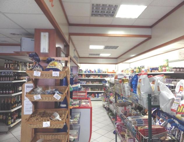 Locale comm.le/Fondo in affitto a Pontedera 190 mq Rif: 1412936