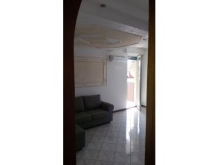Camera a due letti ad uso singolo per studente universitario