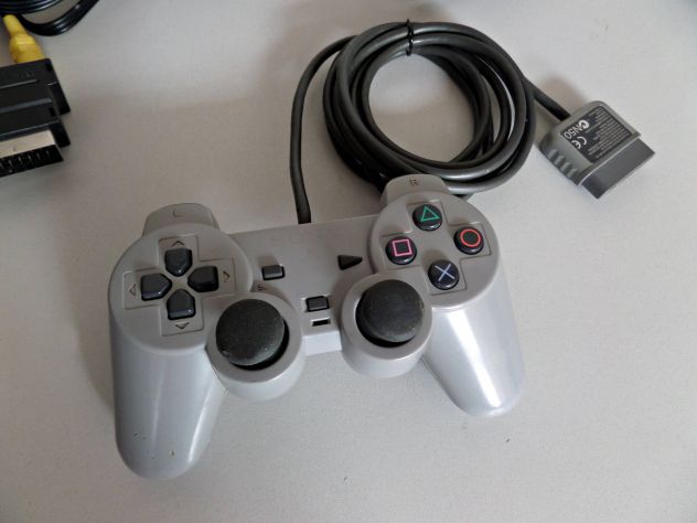 Playstation Anno 1998 PSX FAT PAL Mod. SCPH 7002 Ser.C6367540 CON MODIF. - Foto 9