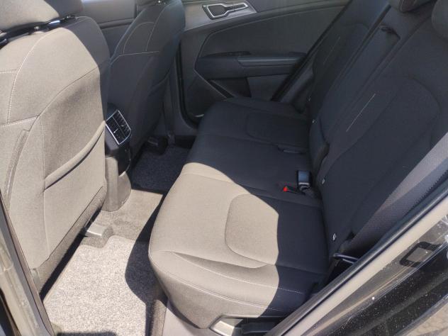 Kia Sportage 1.6 CRDi MHEV DCT Business - Foto 6