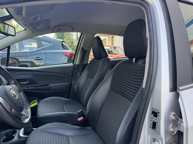 Toyota Yaris 1.0 5 porte Lounge ANDROID AUTO - Foto 7