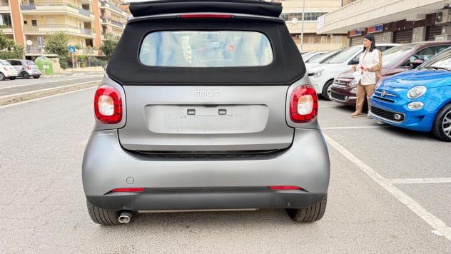 Smart ForTwo 70 1.0 twinamic cabrio Passion LED PDC BLUETOOTH CERCHI 16 PACK SPORT PDC - Foto 5