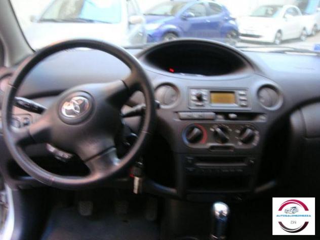 TOYOTA - Yaris - 16V 5 porte Expo Clima - Foto 10