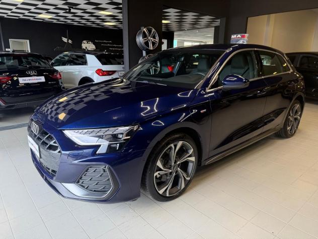AUDI A3 4ª serie A3 SPB TFSI e 150 kW S tronic S line edition - Foto 3