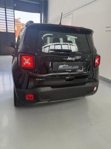 Jeep Renegade 1.3 T4 190CV PHEV 4xe AT6 Business Plus - Foto 10