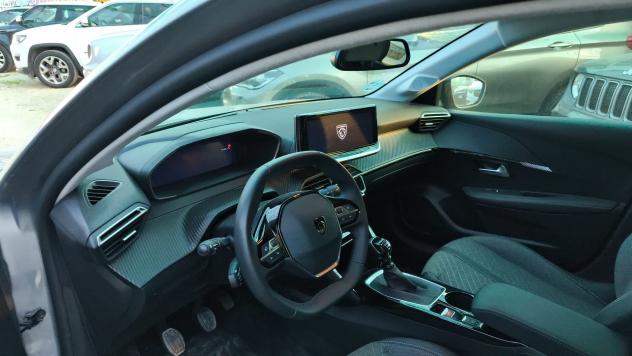 Peugeot 208 1.2 PureTech 100 Allure 2025 USATO - Foto 6