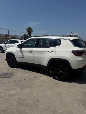 Jeep Compass 1.6 Multijet II 2WD Limited - Foto 4