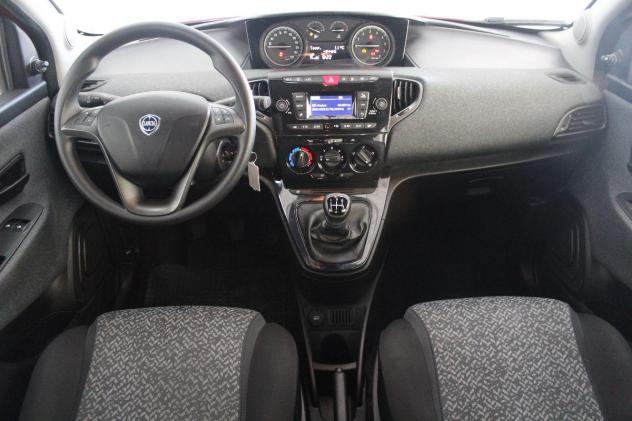 LANCIA - Ypsilon - 1.2 69 CV 5p. GPL Ecochic Ele.Bl - Foto 7