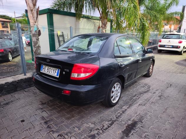 Kia Rio 1.3i cat 4 porte Sedan RS Comfort - Foto 6