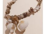 Collana di micro conchiglie lumachine di mare dai vari colori e sfumature