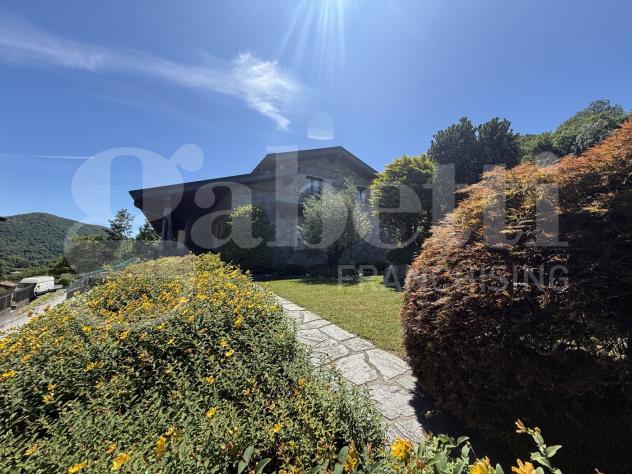 Villa singola - Asso . Rif.: Cod. rif 3320560VRG
