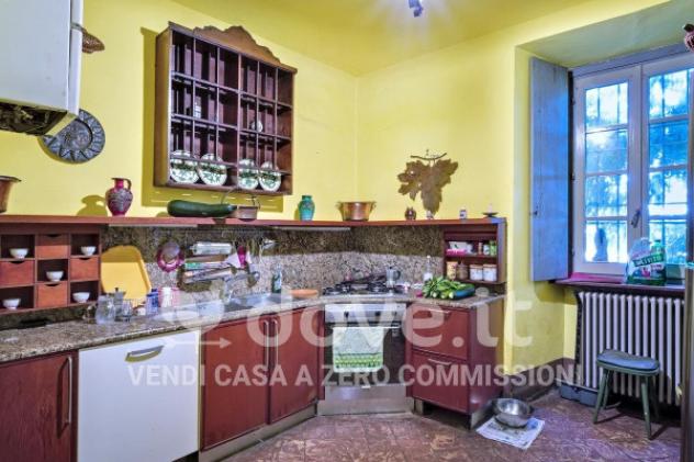 Palazzo / Stabile di 700 m² con più di 5 locali in vendita a Colverde - Foto 12