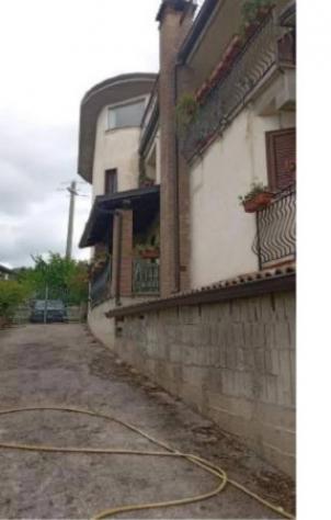 Immobile in asta di 342 m² con più di 5 locali e box auto in vendita a Picerno - Foto 6