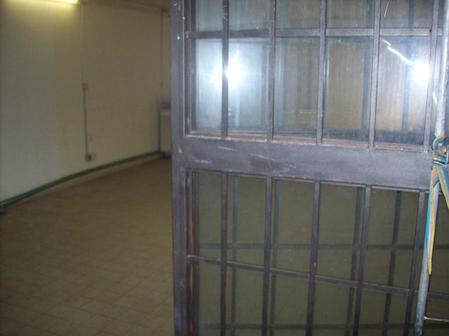 TORREVECCHIA CENTRO COMMERCIALE IL FONTANILE - Foto 10