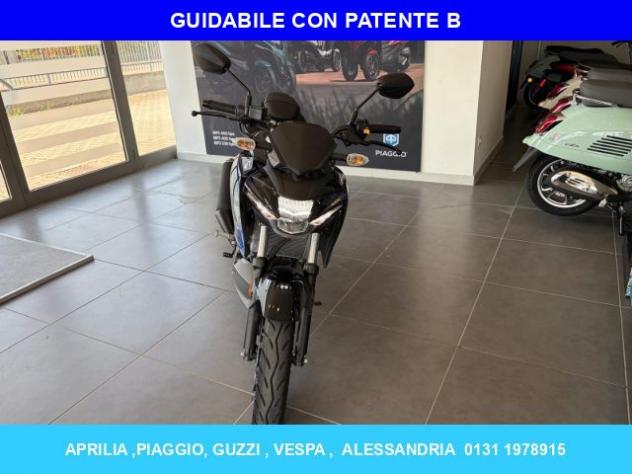SUZUKI GSX-S 125 UNICO PROPRIETARIO, PARI AL NUOVO, SOLO 3.800KM! rif. 23983171 - Foto 2