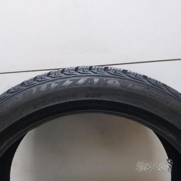 2 gomme 215 45 18 bridgestone a48054 - Foto 5