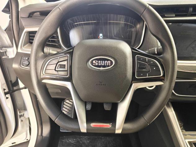SWM G01 1.5 Turbo MT - Foto 9