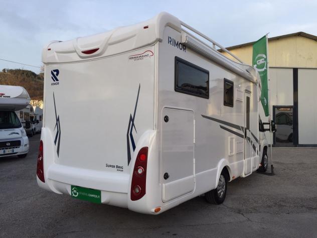 CAMPER RIMOR DUCATO SEMINTEGRALE LETTI GEMELLI BASCULANTE CLIMATIZZATORE FOTOVOLTAICO GENERALI USATO - Foto 4
