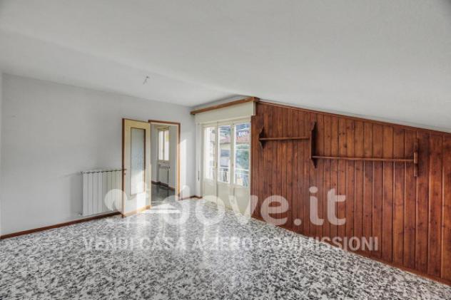 Casa indipendente di 209 m² con 5 locali e box auto doppio in vendita a Laveno-Mombello - Foto 13