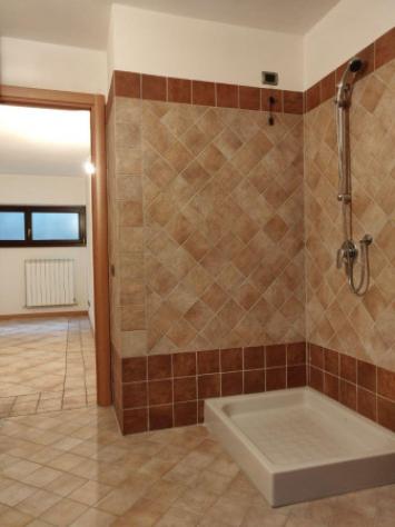 Appartamento di 69 m² con 2 locali in affitto a Azzano San Paolo - Foto 11