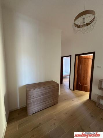 APPARTAMENTO COMPLETAMENTE RISTRUTTURATO E ARREDATO - Foto 3
