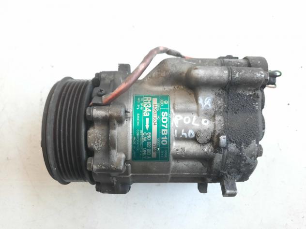 COMPRESSORE A/C VOLKSWAGEN Polo 3° Serie 6N0820803A benzina 1.4 (9401)