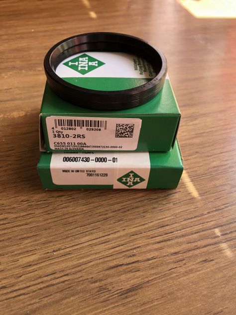 Cuscinetti mozzo eccentrico b3/b4/f4 new /nuovi
