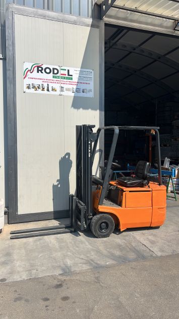 Muletti e scaffalature Napoli - Foto 7