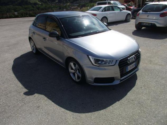 Audi A1 Sportback 1.6 tdi Sport s-tronic GARANTITA FULL OPTIONAL - Foto 2