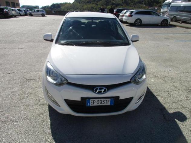 Hyundai i20 GPL 5p 1.2 bluedrive GARANTITA FULL OPTIONAL - Foto 5
