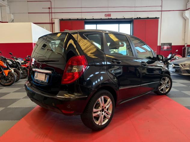 Mercedes-Benz Classe A A 180 cdi Avantgarde FL - Foto 4