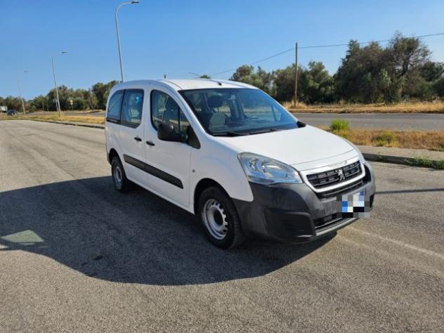PEUGEOT Partner TEPEE 1.6 BLUEHDI 75CV ACCESS MIX 5 POSTI N1 rif. 23712785 - Foto 3