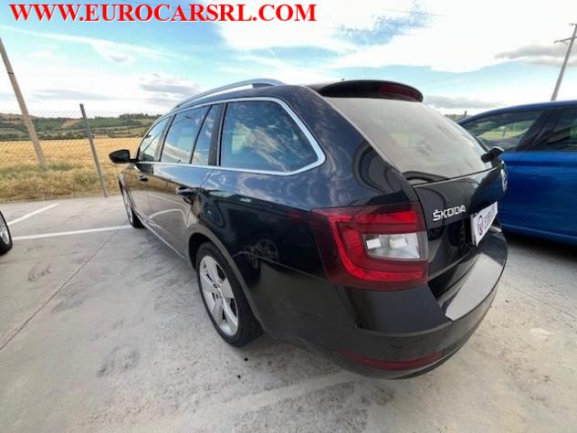 SKODA Octavia 1.4 TSI DSG Wagon Style G-Tec rif. 23776946 - Foto 5