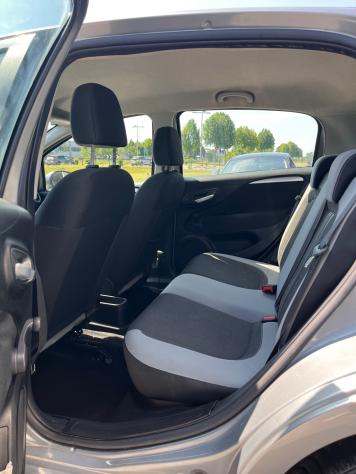 Fiat Punto 1.2 Lounge Neopatentati - Foto 9