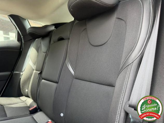 VOLVO V40 D2 Momentum Navi Led rif. 23779374 - Foto 4
