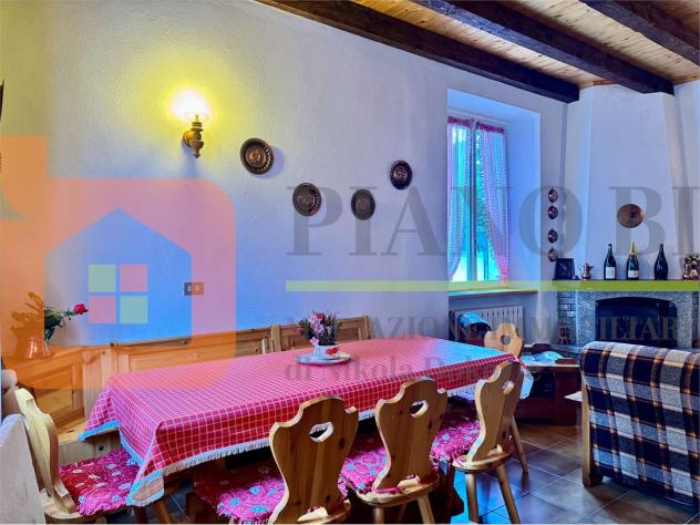 V000562 - TRILOCALE SU DUE LIVELLI CON POSTO AUTO E CANTINA - Foto 10