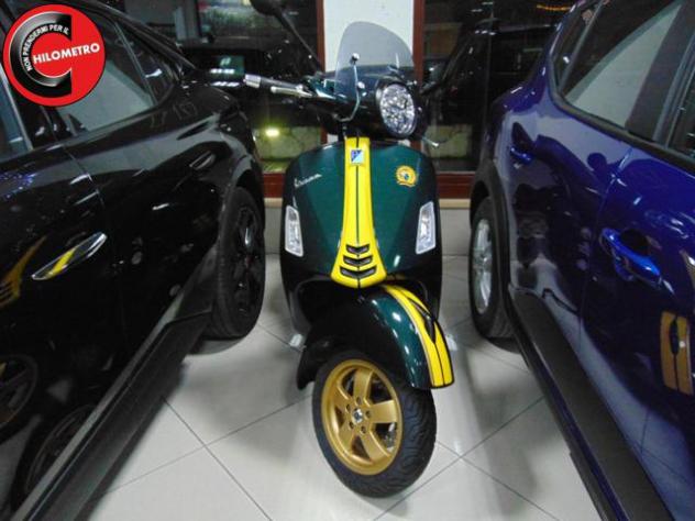 VESPA GTS 300 Super HPE (Pneumatici nuovi) rif. 23784300 - Foto 10