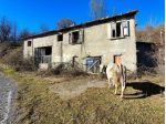 RU08 Grande Rustico nelle Alpi Liguri