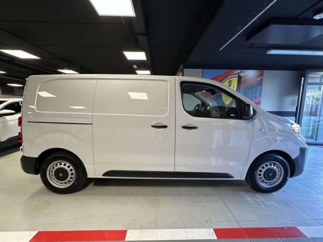 FIAT Scudo Scudo 1.5 bluehdi 120cv L2H2 (Business) - Foto 6