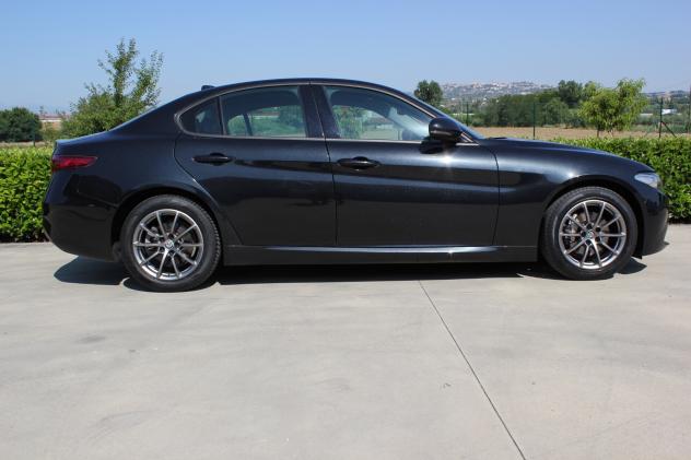 Alfa Romeo Giulia Finanziabile da 272 Al mese - Foto 4