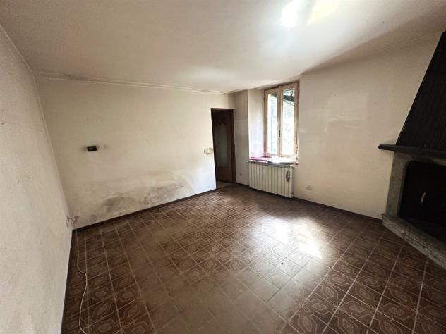 PORZIONE DI CASA DA RISTRUTURARE A LECCO Maggianico - Foto 10