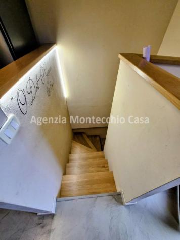 CASA CON GIARDINO NEL CUORE DEL PAESE – COMFORT, SPAZI E TUTTI I SERVIZI A PORTATA DI MANO - Foto 14