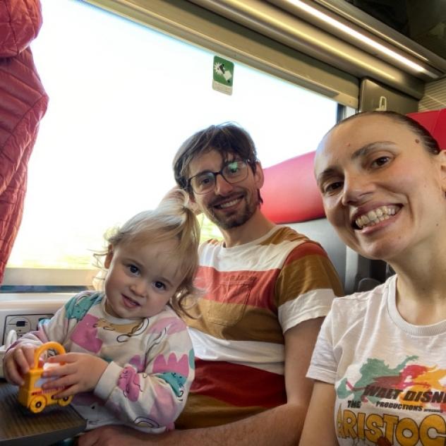 Simona cerca una babysitter - lavoro da babysitter a Padova