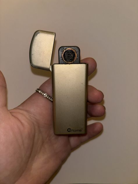 ACCENDINO A RICARICA USB,FUNZIONANTE,MARCA”FLAME”ORIGINALE,UNISEX - Foto 8