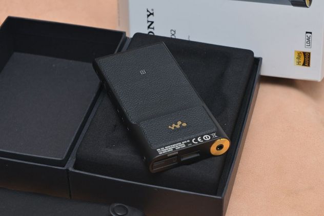 Sony NW-ZX2 WALKMAN HI-RES LDAC 128/528GB Nuovo (regalo) - Foto 6