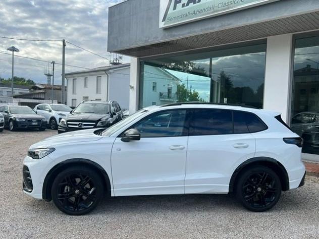 VOLKSWAGEN Tiguan 2.0 TDI 150 CV DSG R-Line Plus NAZIONALE*PANORAMA rif. 23936257 - Foto 10