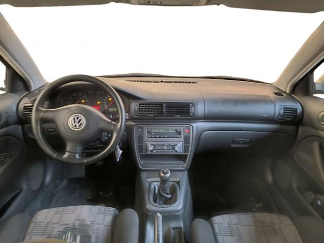 Volkswagen Passat 1.8 BENZINA 150 HP COME STA E GIACE COMMERCIANTI - Foto 10