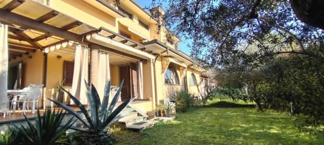 Villa in vendita a Capanne - Montignoso 350 mq Rif: 1311519 - Foto 4