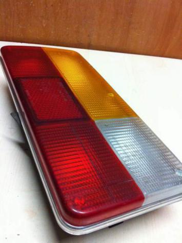 Faro / Fanale Posteriore Destro con profilo cromato ALFETTA - Foto 2