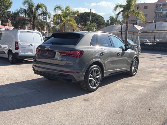 Audi Q3 Q3 S line edition s-tronic - Foto 6